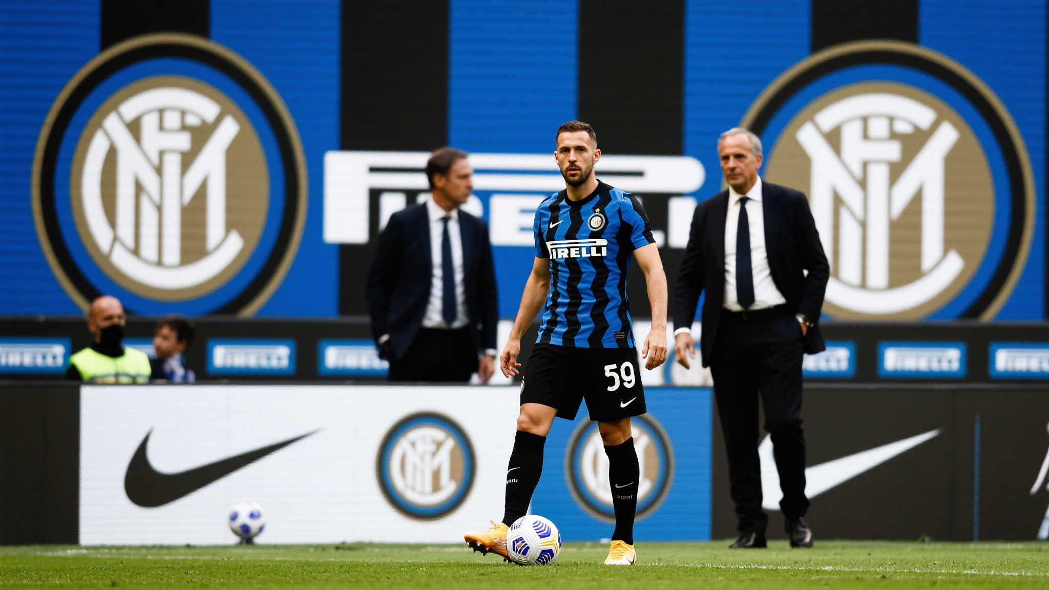 国际米兰历史性突破:营收超五亿欧元,成功扭亏为盈 国际米兰历史性突破:营收超五亿欧元,成功扭亏为盈